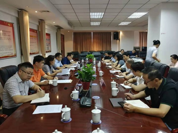 区财政局召开“不忘初心、牢记使命”主题教育工作动员部署会（2019.09.18） (1).JPG