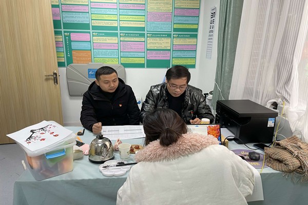 图2：实地走访摸排企业_副本.jpg