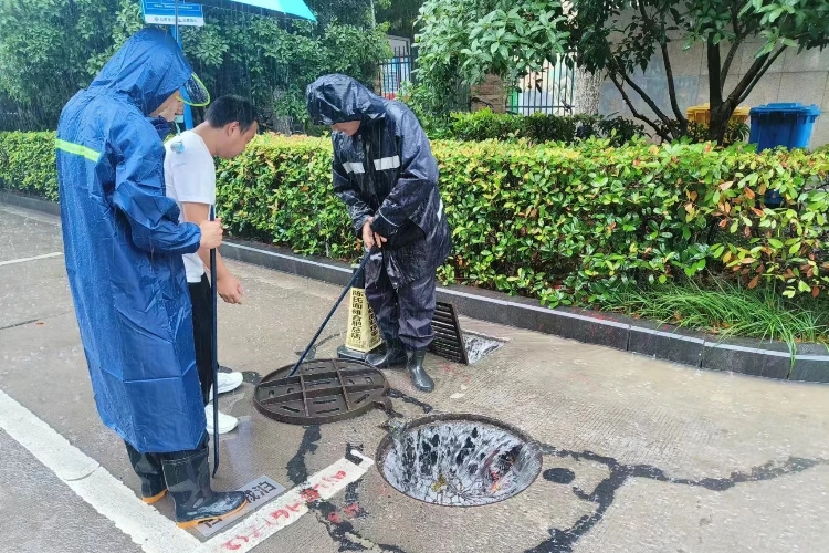 五里墩街道.jpg