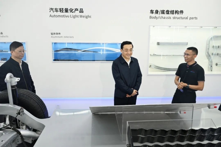 费高云在合肥经开区调研企业